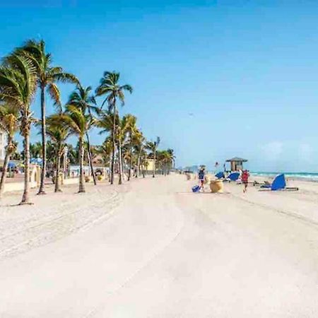 Luxury Condo Steps From Beach Hallandale Beach Extérieur photo